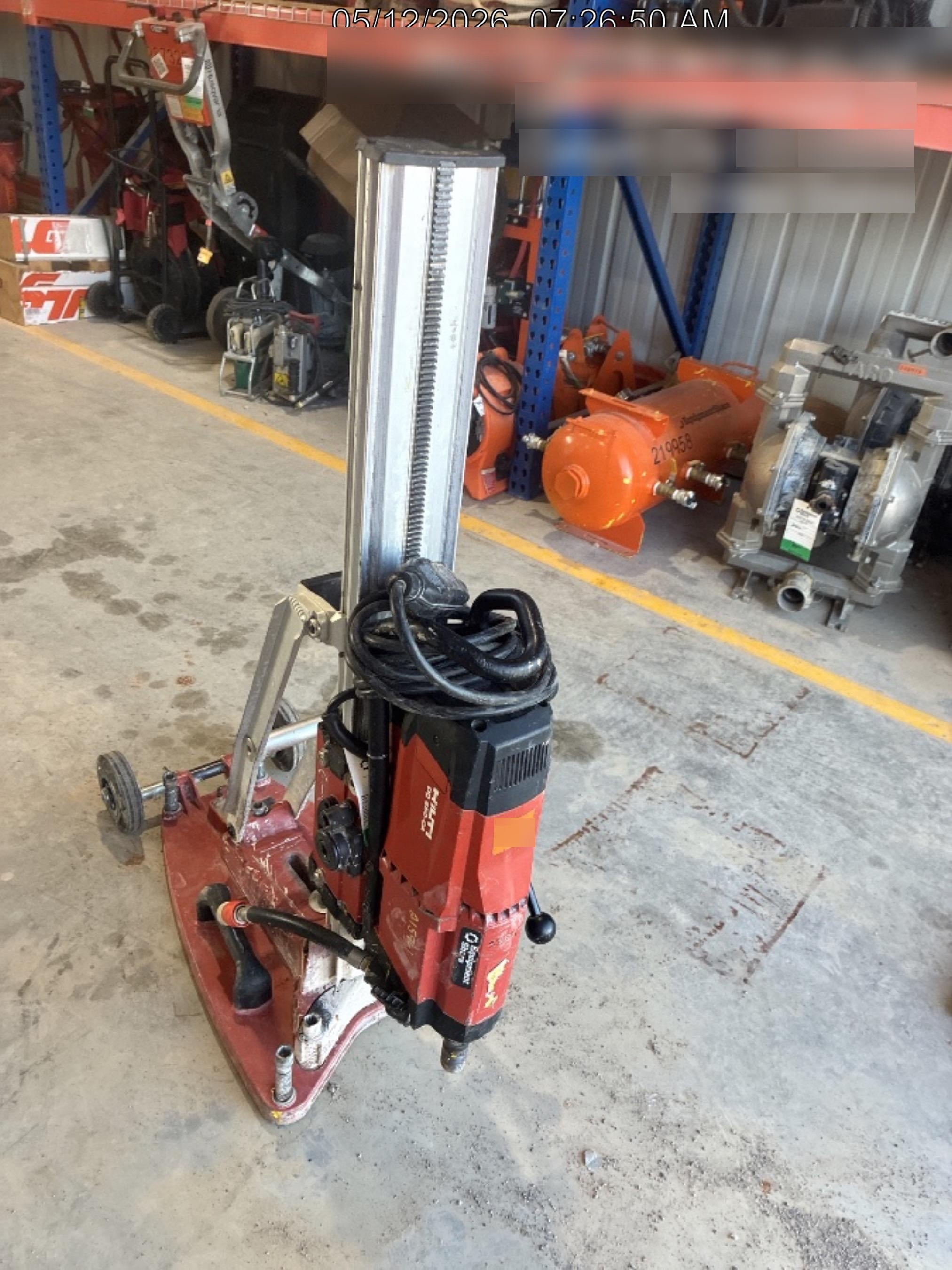 2022 HILTI DD250E