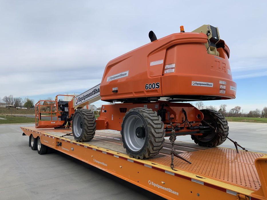 2021 JLG 600S