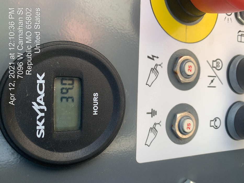 2021 SKYJACK SJ6832 RT