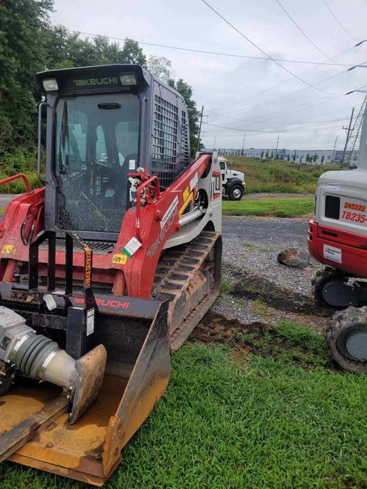 2021 TAKEUCHI 48" Pallet Forks - Takeuchi