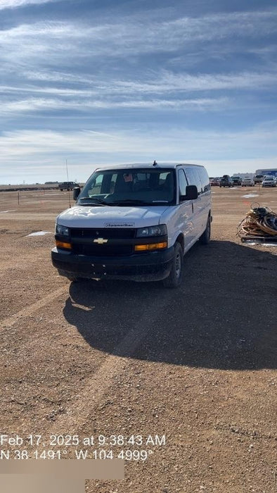 2023 CHEVROLET Express Van - Rental