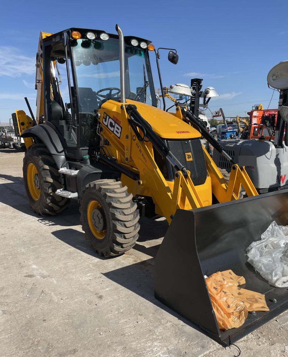 2023 JCB 3CX-14