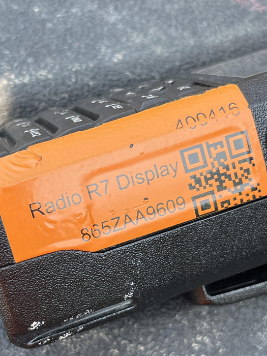 2024 MOTOROLA R7 DISPLAY