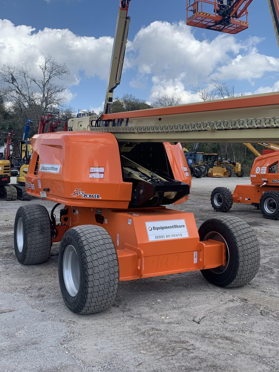 2021 JLG 660SJ