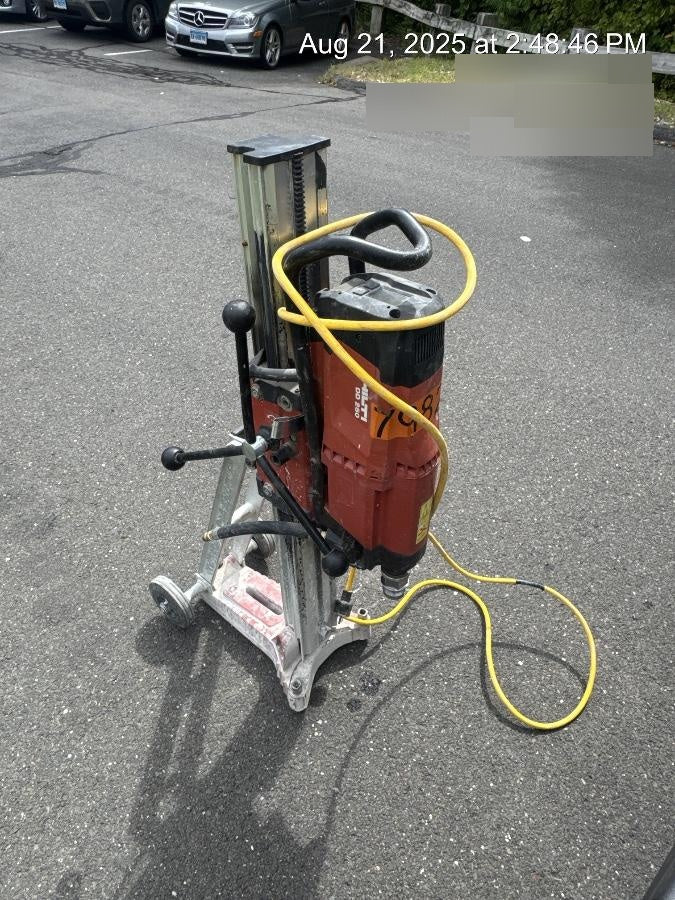 2020 HILTI DD250E