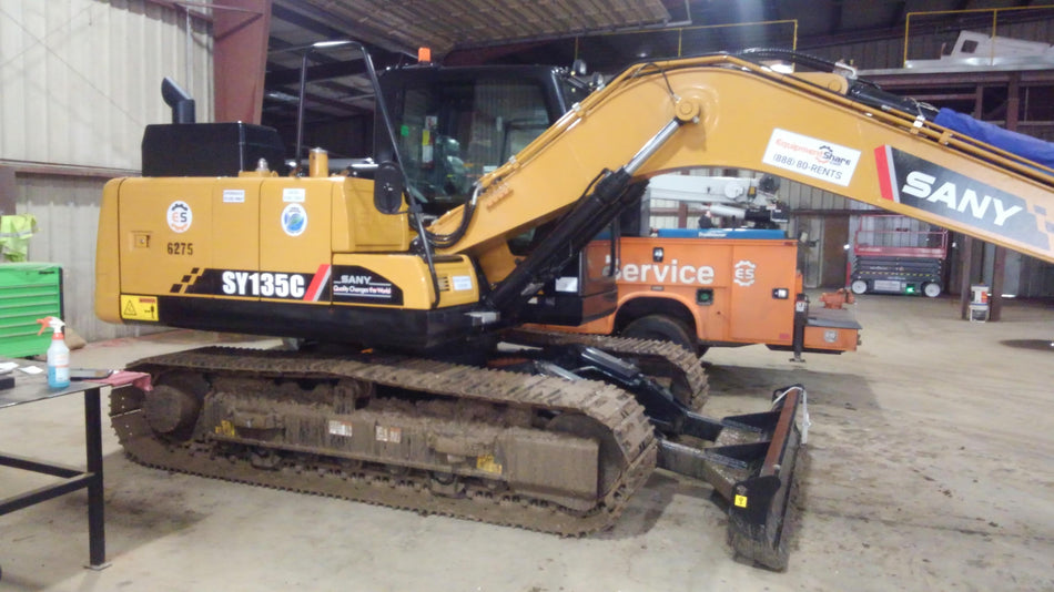 2017 SANY SY135C