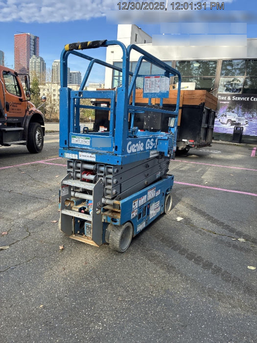 2019 Genie GS-1930 Half Height Swing Gate, 800W Inverter