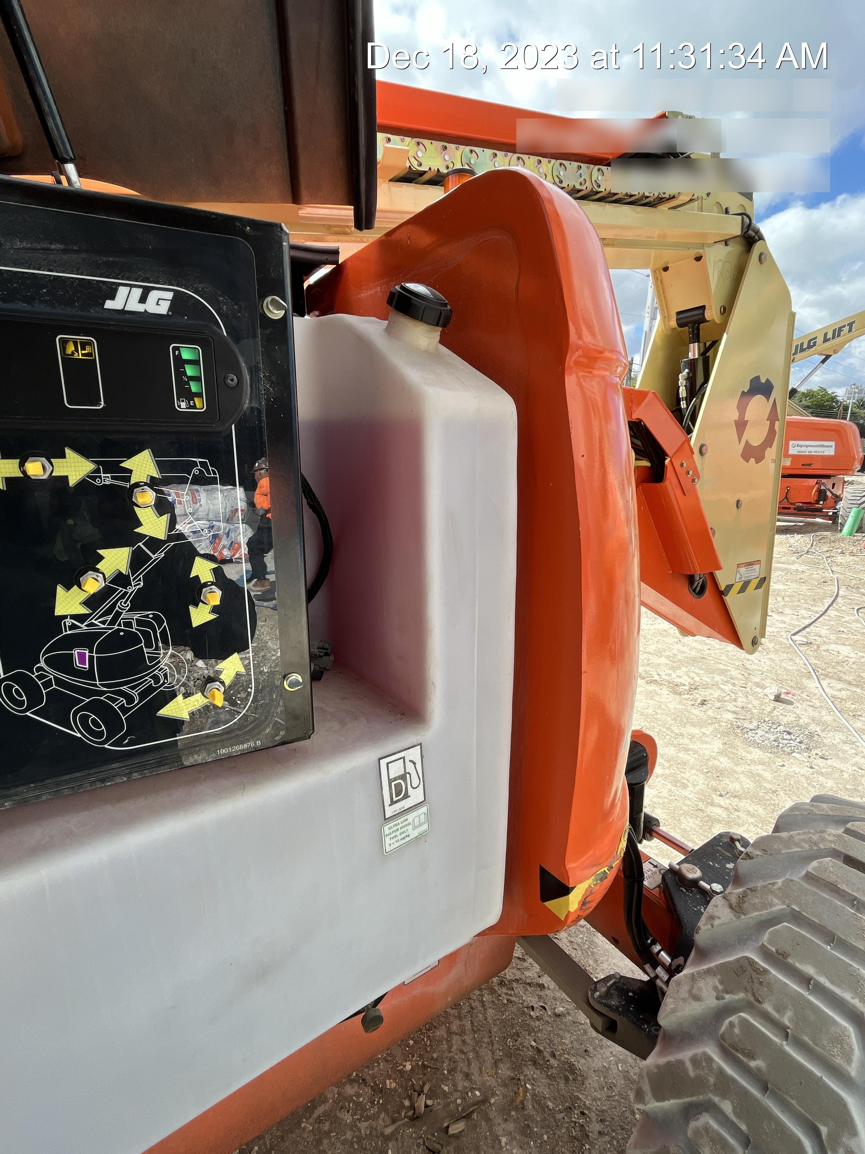 2023 JLG 600AJ