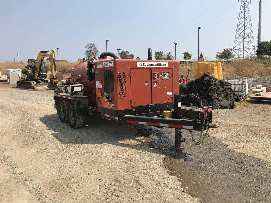 2020 Ditch Witch HX30 500G Spoils Tank, 80G Water Tank, 48" Lance, #3 Nozzel, VT9H 500 GAL HYD TRAILER