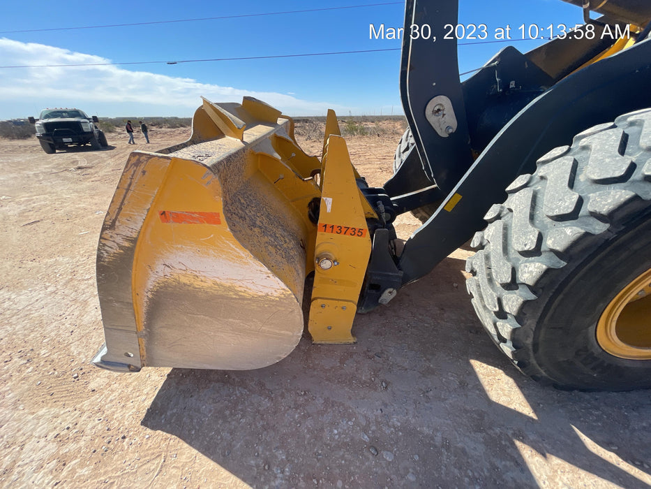 2020 JOHN DEERE 96" Loader Fork Carriage - John Deere