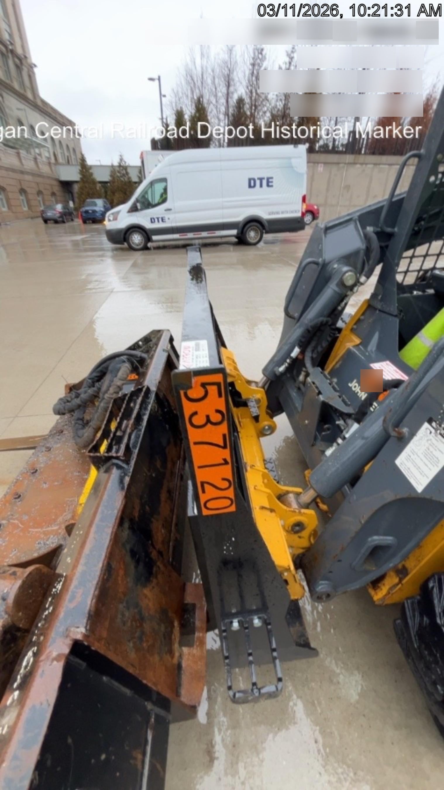 2025 ARROW MATERIAL HANDLING 24" Pallet Fork Frame
