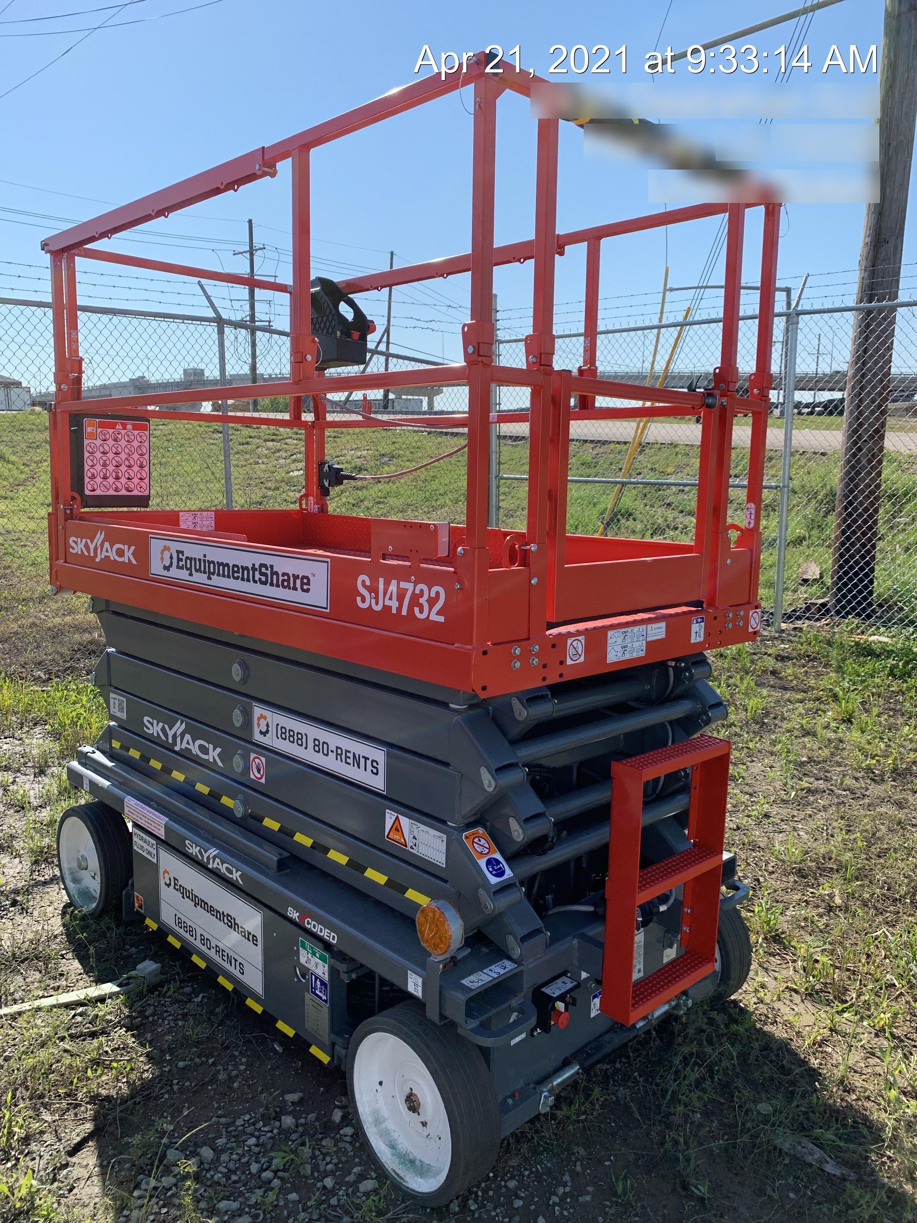 2021 SKYJACK SJ4732