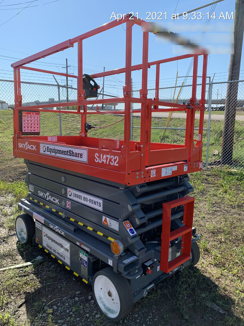 2021 SKYJACK SJ4732