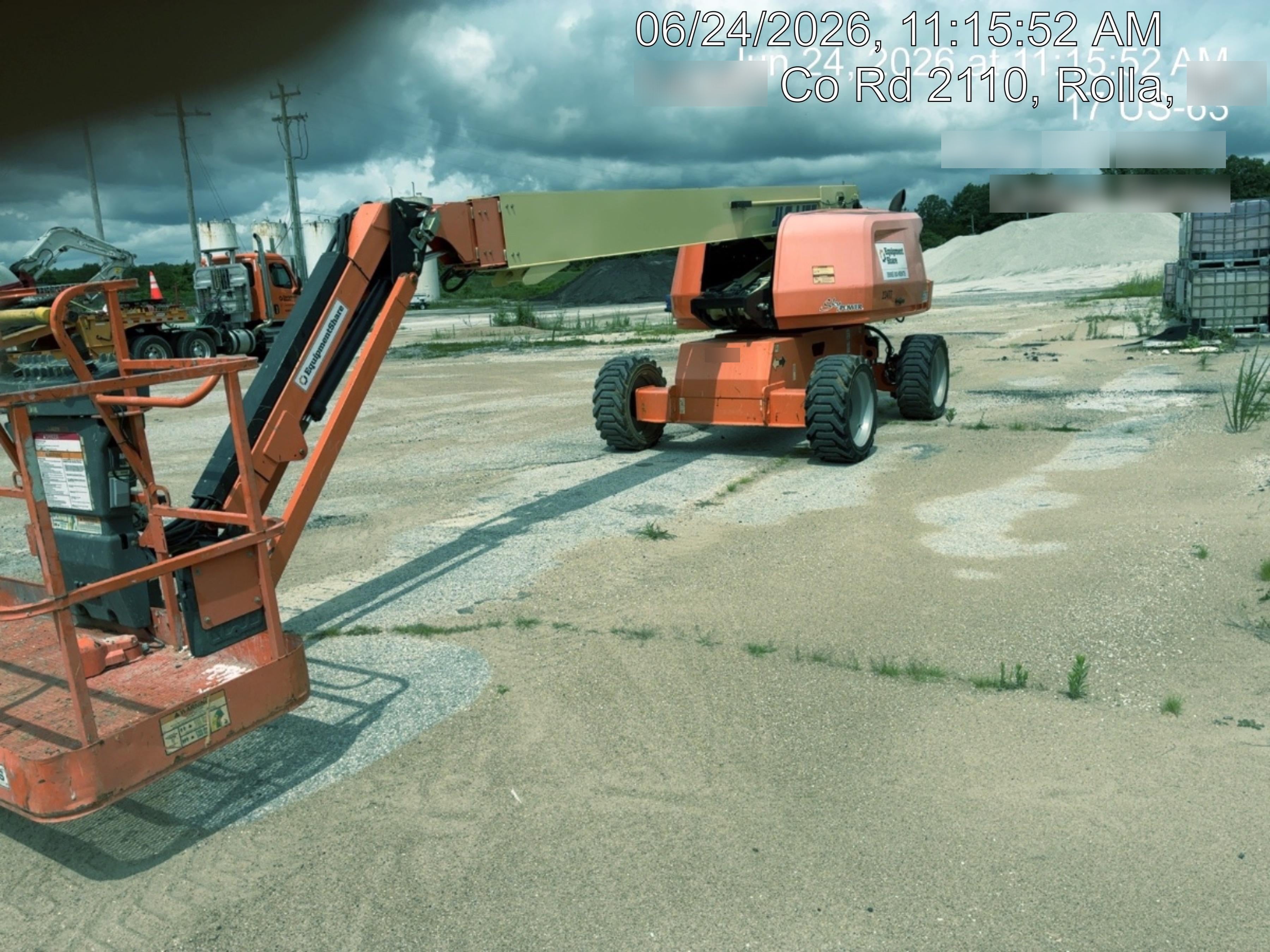 2019 JLG 660SJ