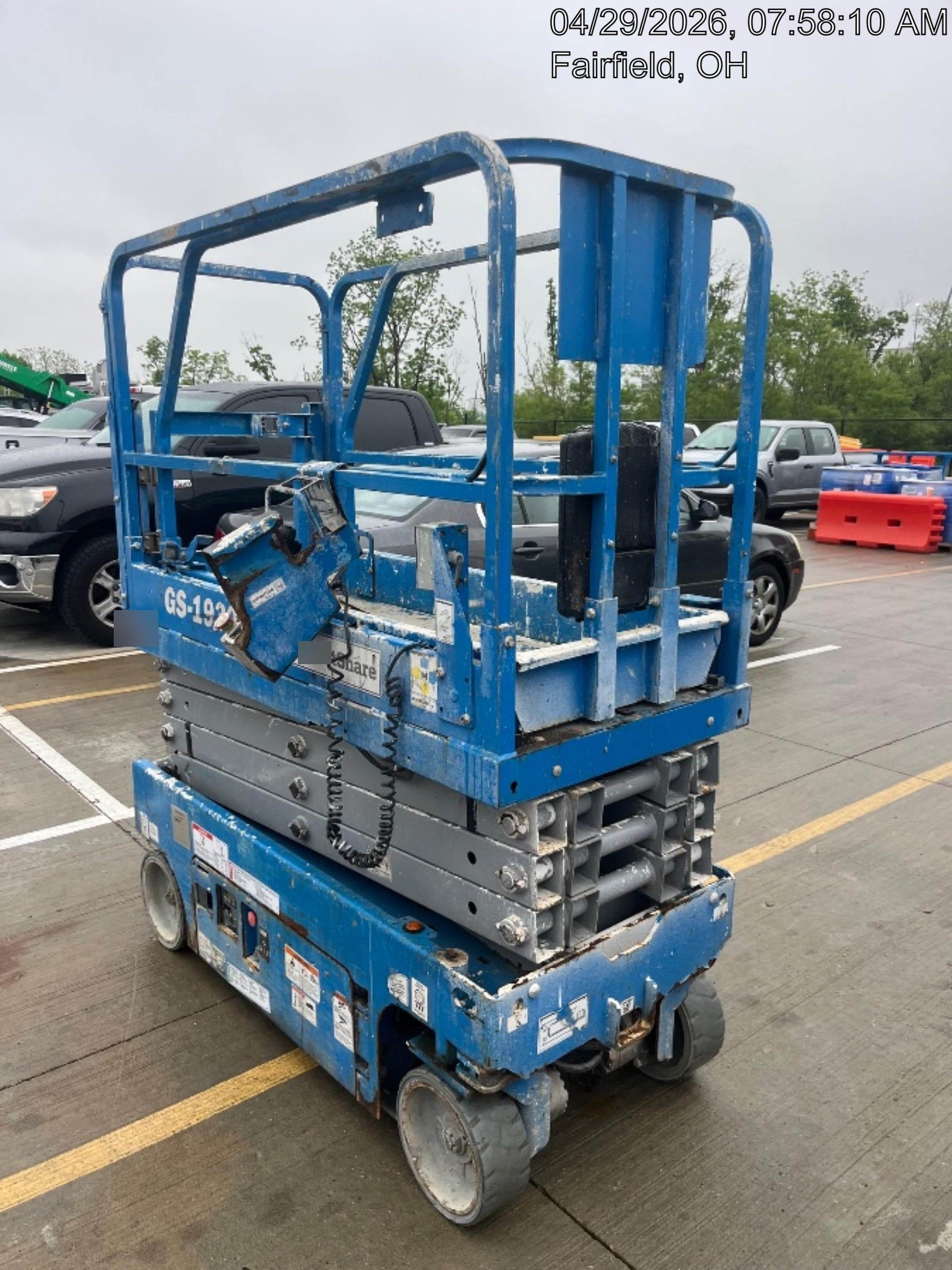 2020 Genie GS-1930 Solid Non Marking Tires, Beacon, Folding rails with half height swing gate