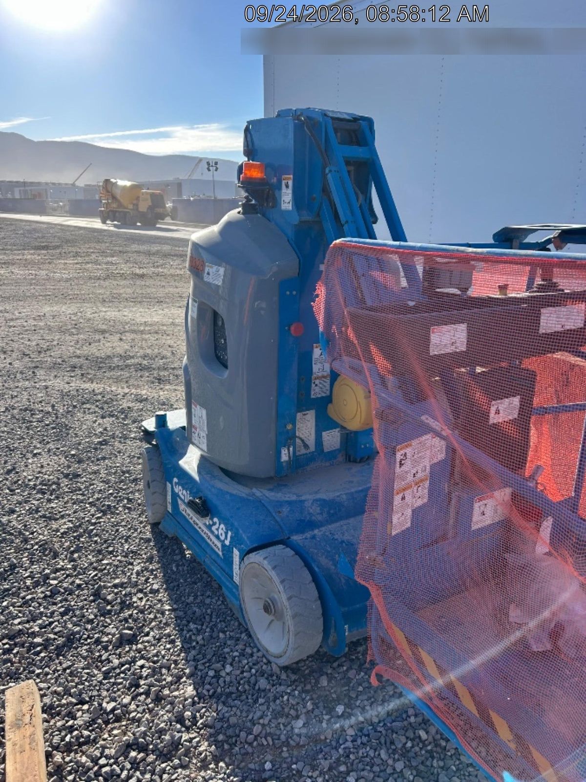 2020 GENIE GR-26J