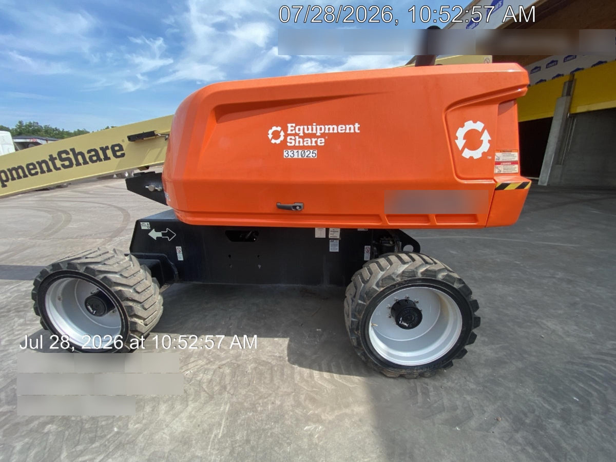 2023 JLG 660SJ