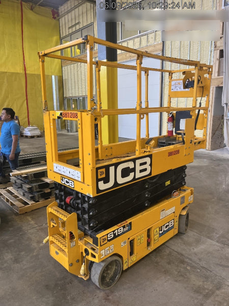 2024 JCB S1932E