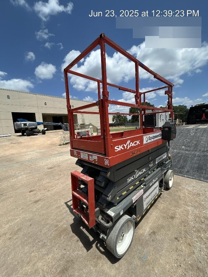 2022 SKYJACK SJ3226