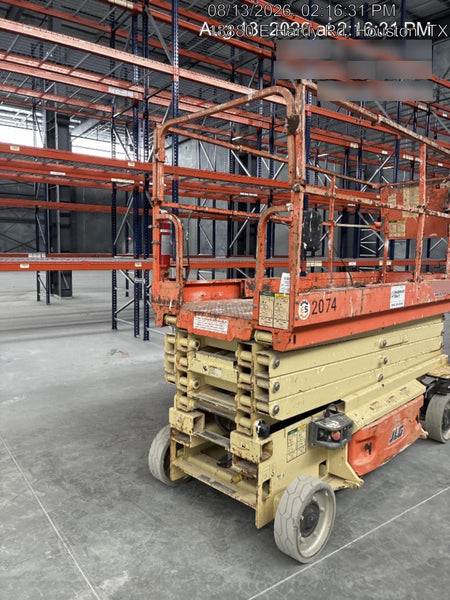 2016 JLG 3246ES