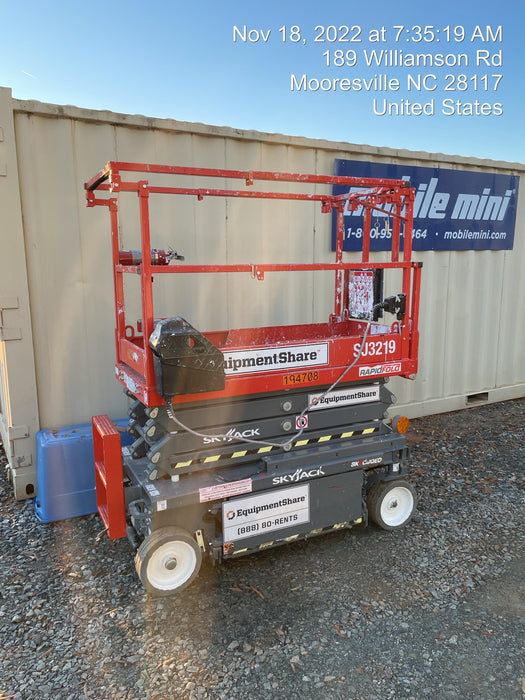 2021 SKYJACK SJ3219