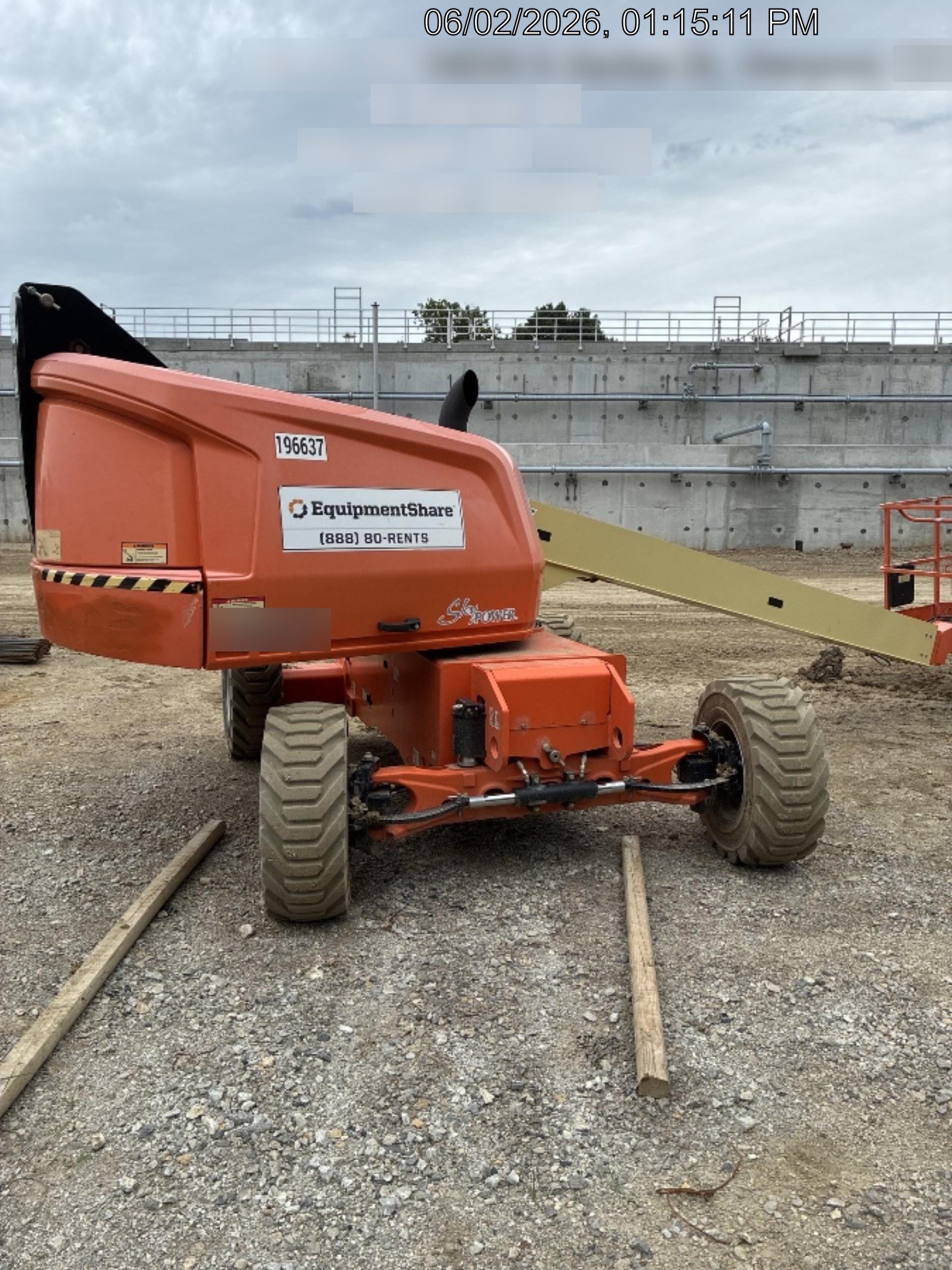 2021 JLG 400S