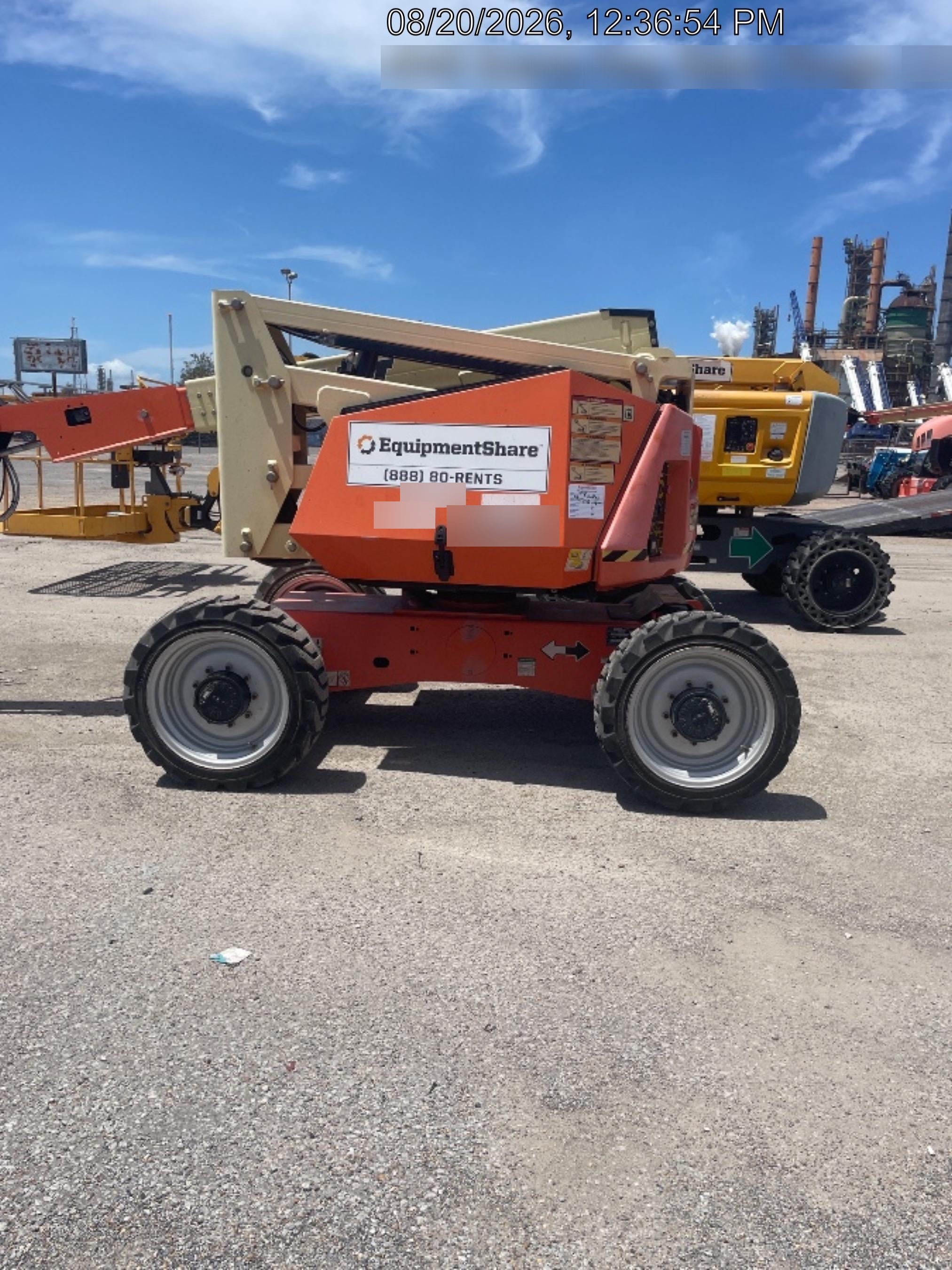 2021 JLG 340AJ