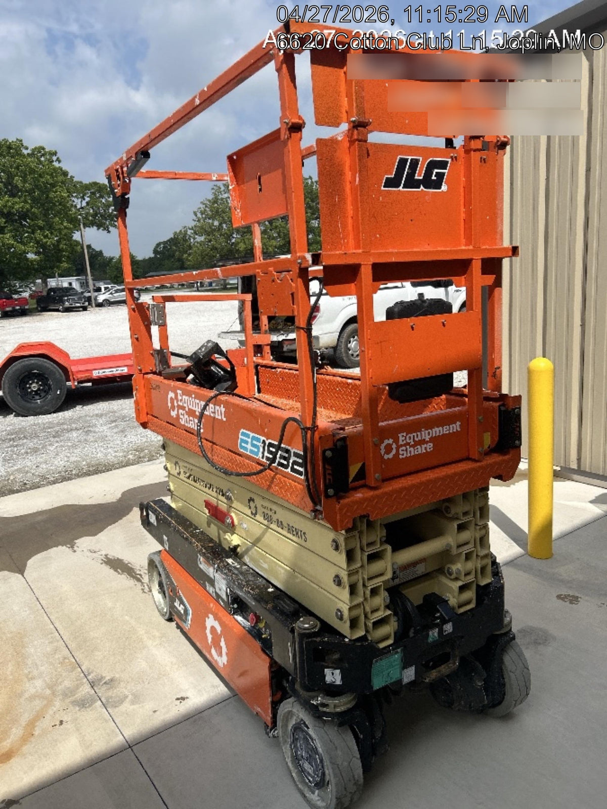 2022 JLG ES1932