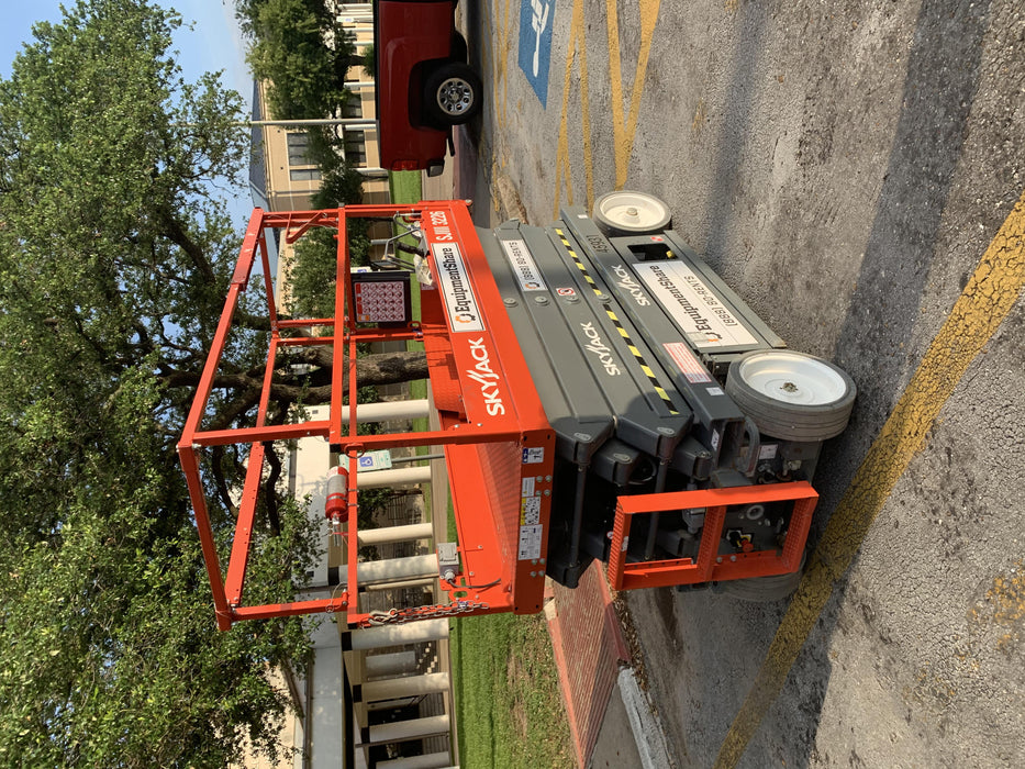 2019 Skyjack SJIII-3226 Standard Options, Trojan Batteries