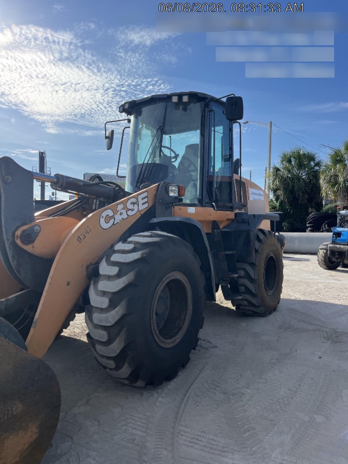 2018 CASE 621G