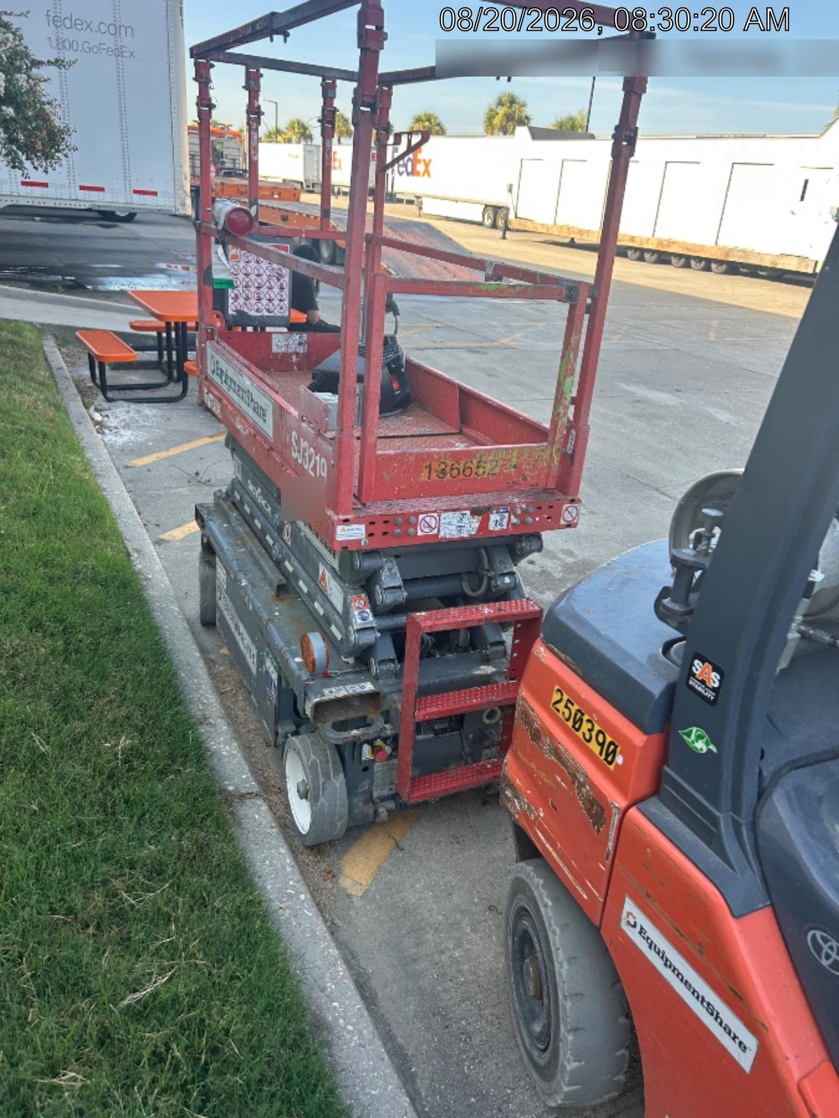 2021 SKYJACK SJ3219
