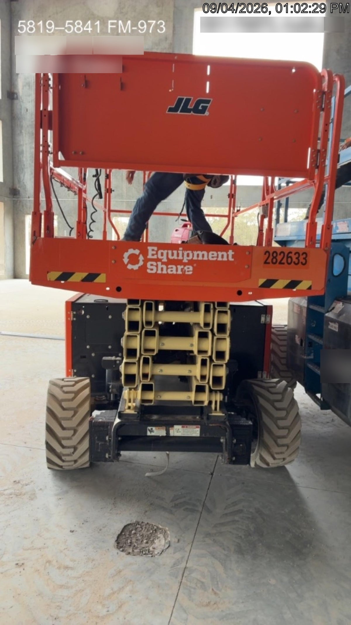 2022 JLG ERT4069
