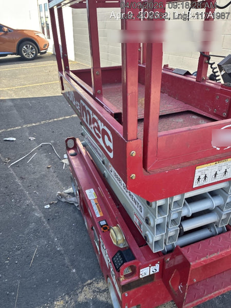 2020 MEC 1330SE Solid NM Tires, Steel Swing out Doors, LCS, Beacon, 900W Inverter