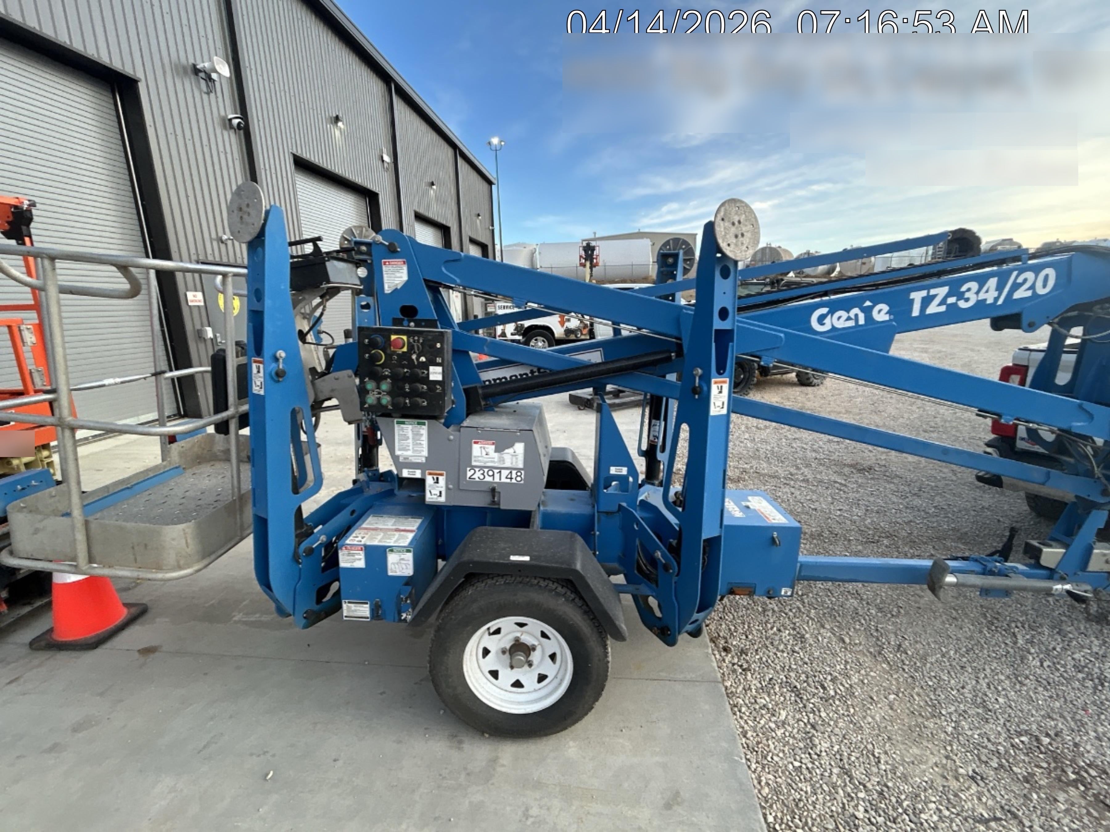 2022 GENIE TZ-34 DC