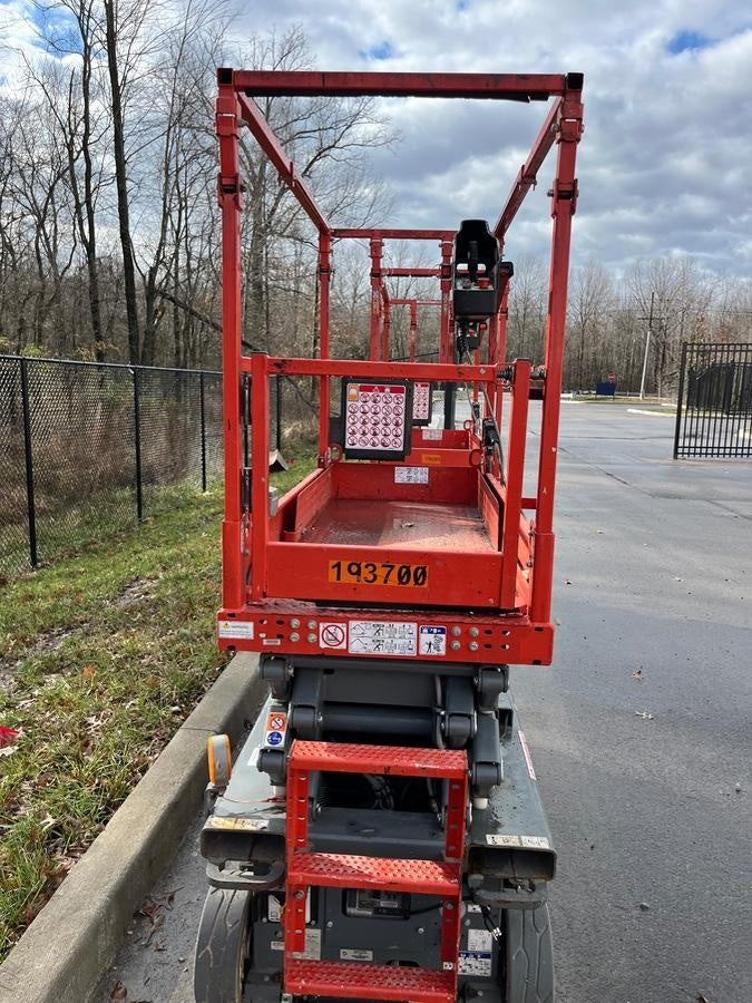 2021 SKYJACK SJ3219