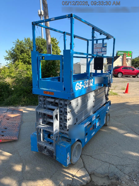 2023 GENIE GS-3232