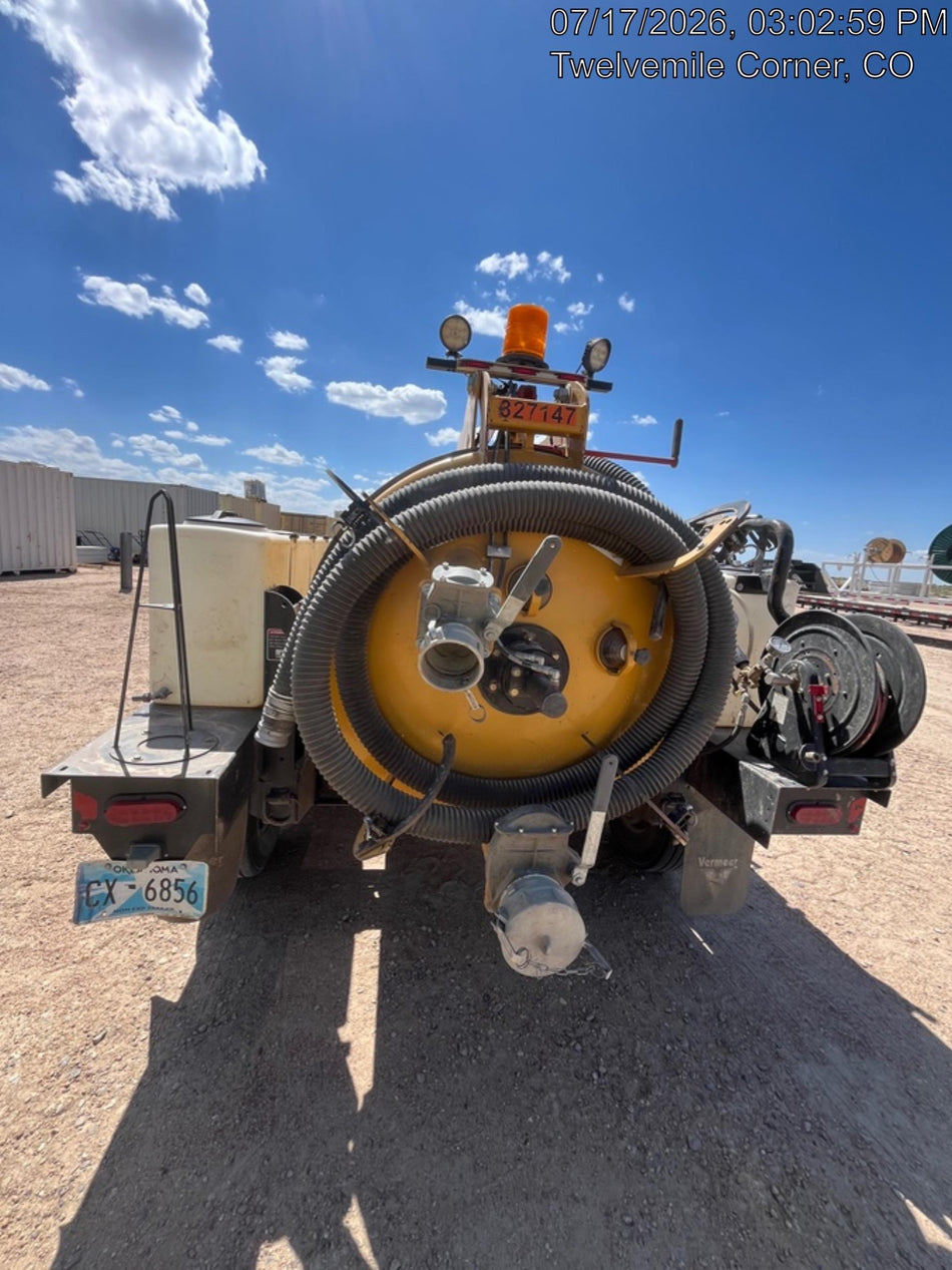 2023 Vac-Tron LP573XDT T4 Koehler Diesel Engine, 500 Gallon Debris Tank, x2 100 Gallon Water Tanks