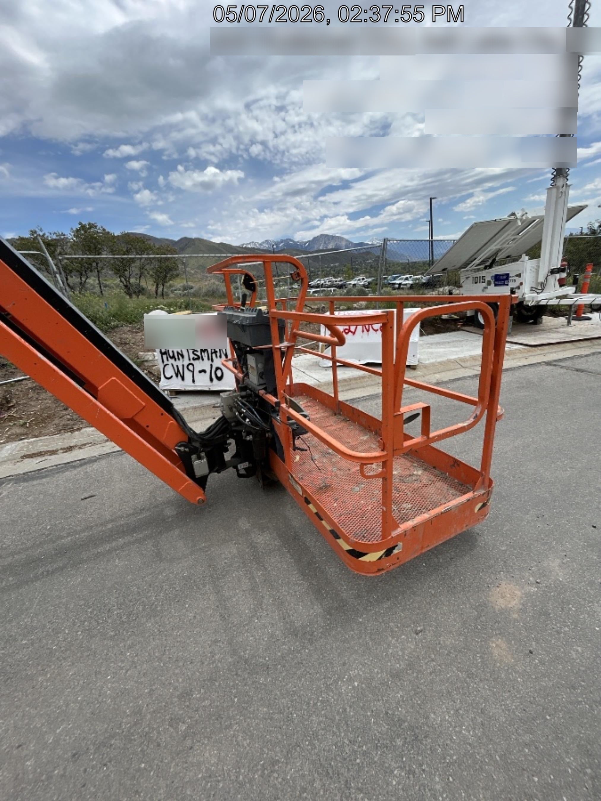 2022 JLG 860SJ