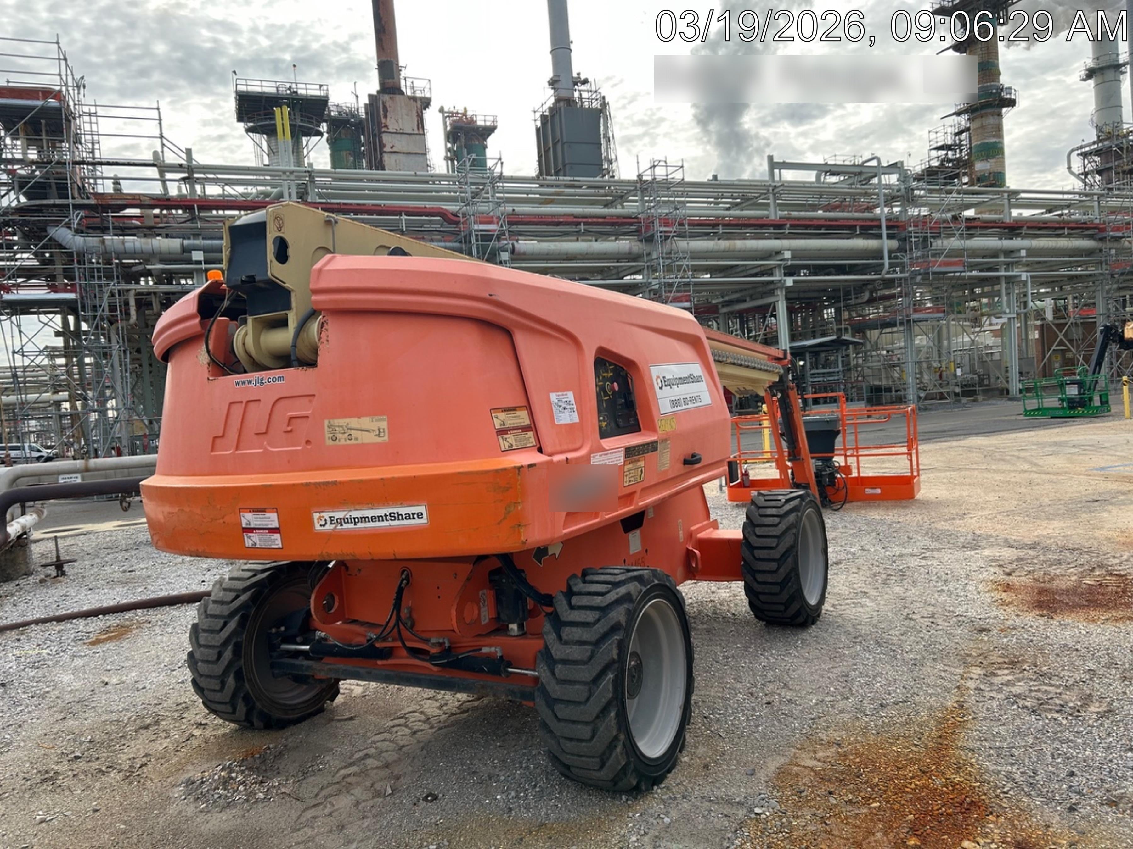2019 JLG 660SJ