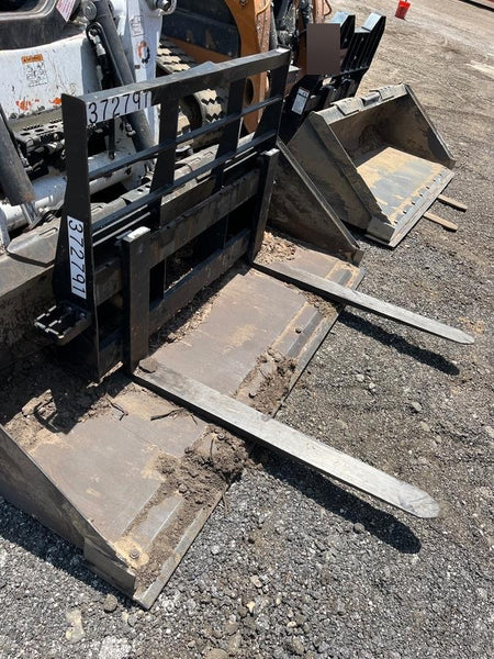 2023 ARROW MATERIAL HANDLING F5100CB