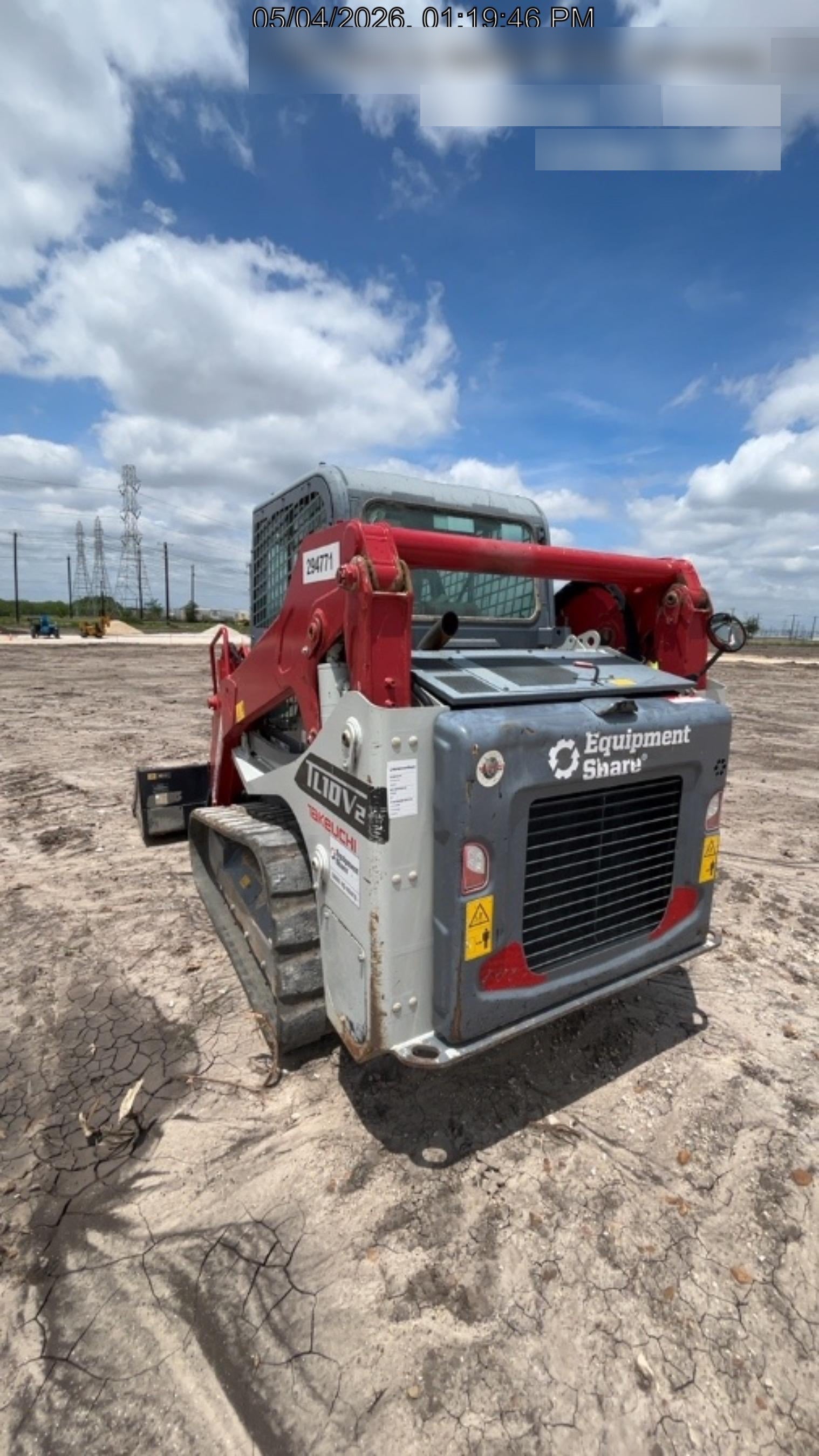 2023 TAKEUCHI TL10V2-CR
