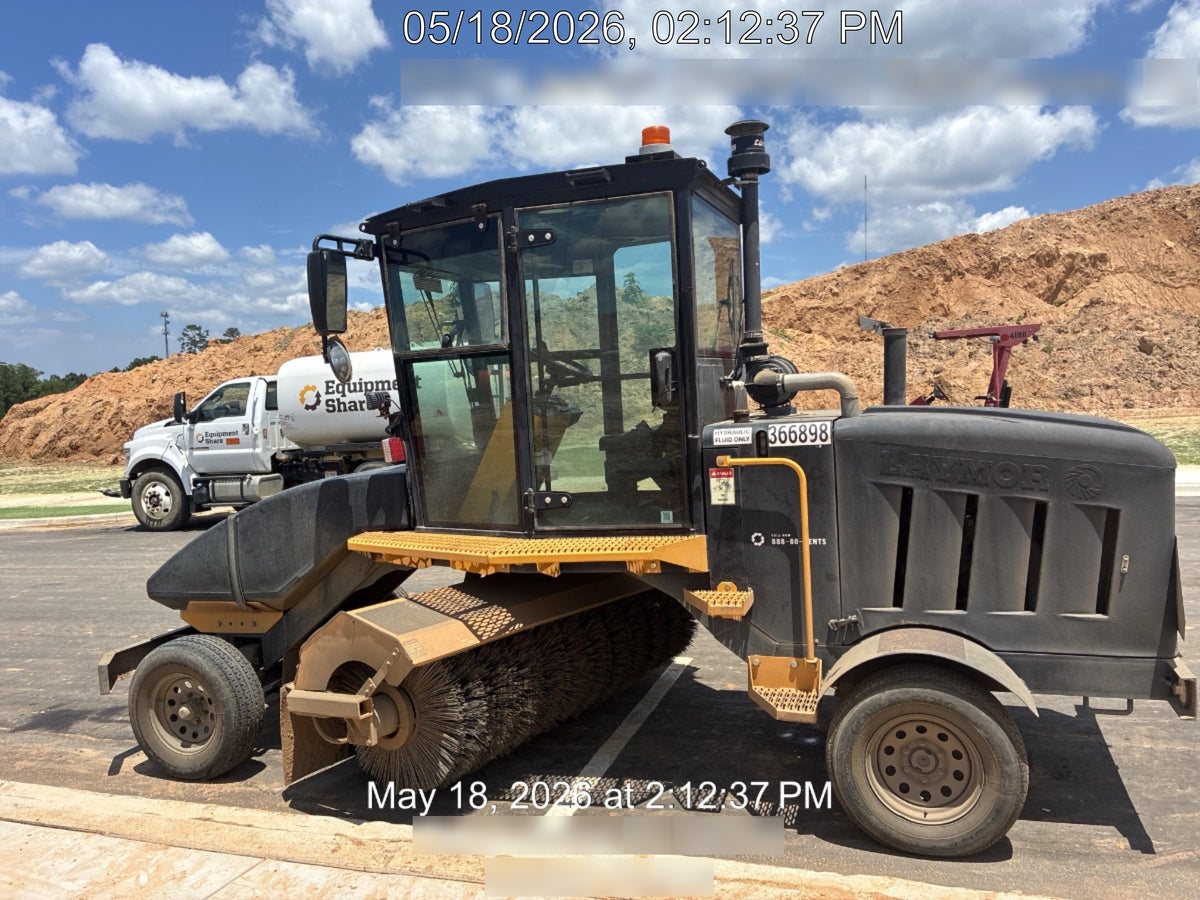 2023 LAYMOR SM450