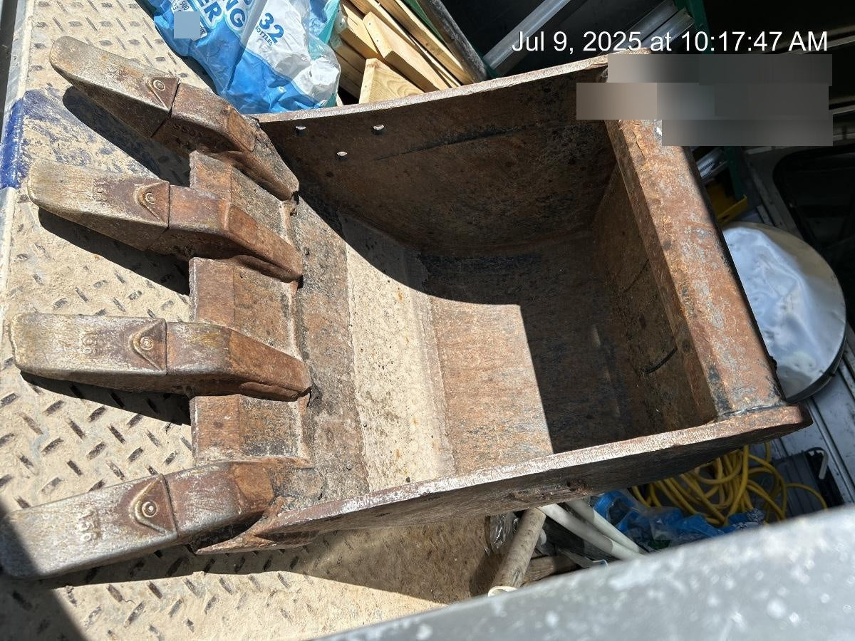 2023 TAG MANUFACTURING 18" Backhoe Bucket - Tag