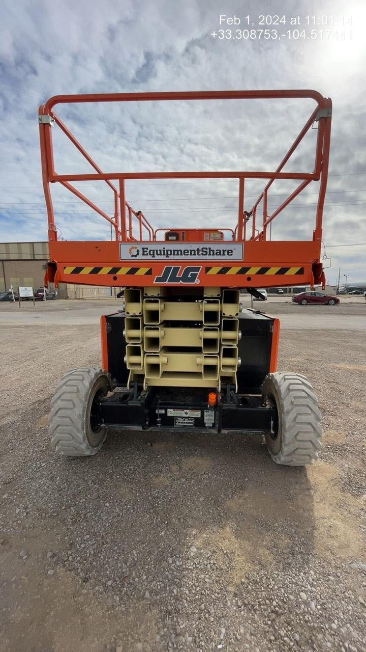 2021 JLG 430LRT
