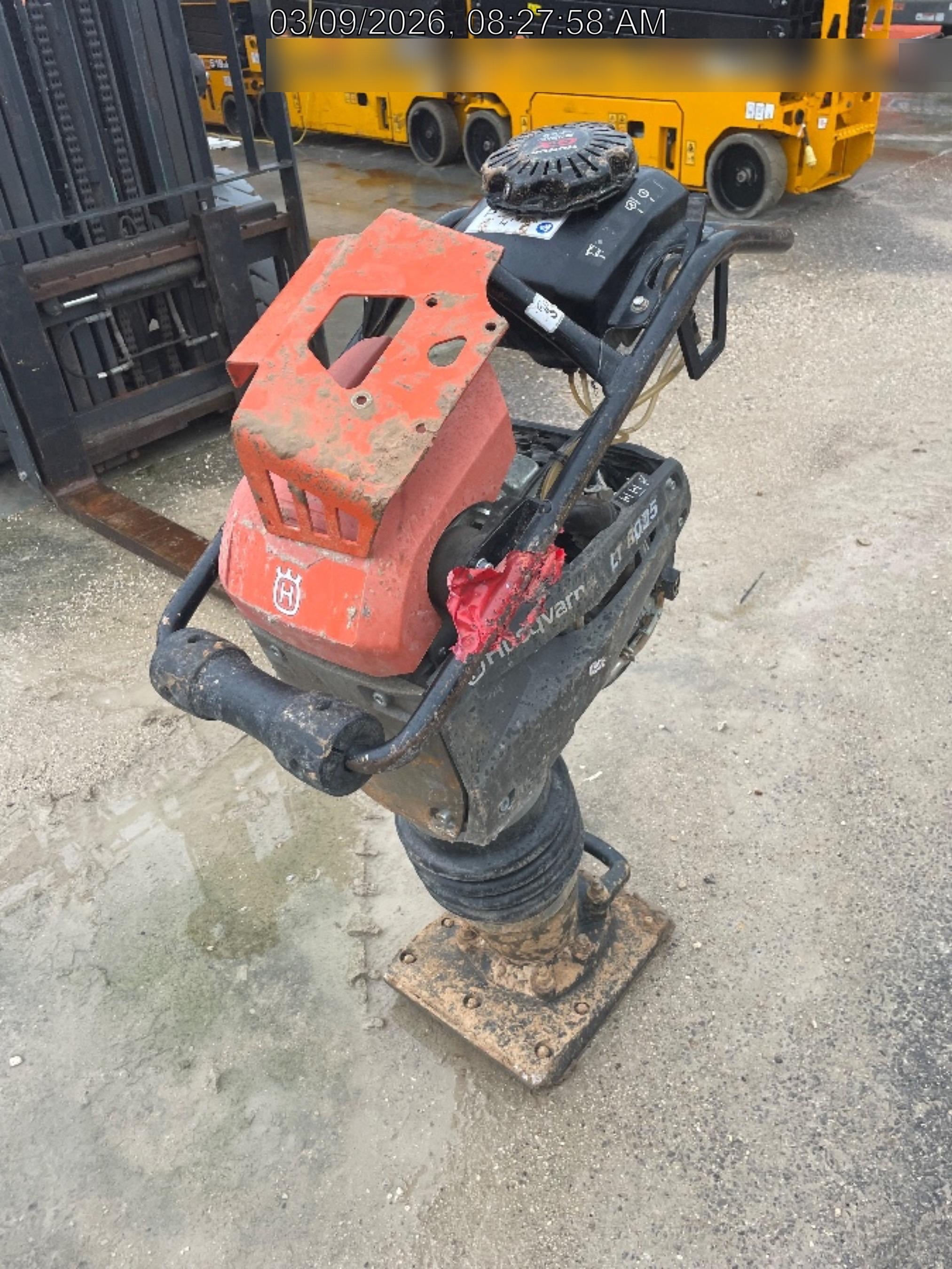 2024 HUSQVARNA LT6005