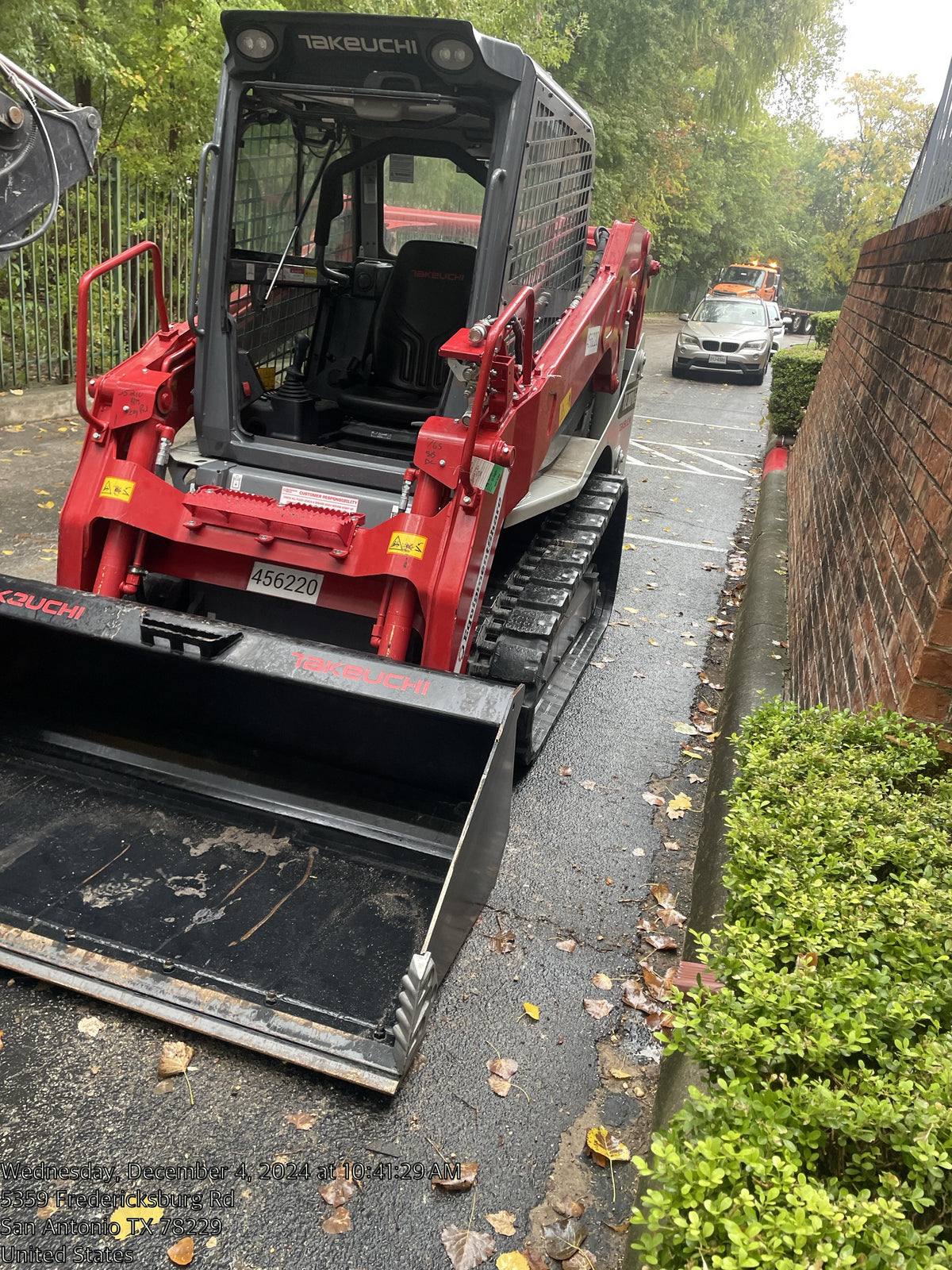 2024 TAKEUCHI TL10V2-CR