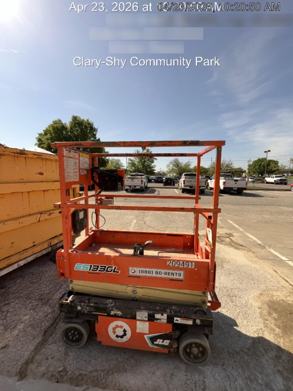 2022 JLG ES1330L