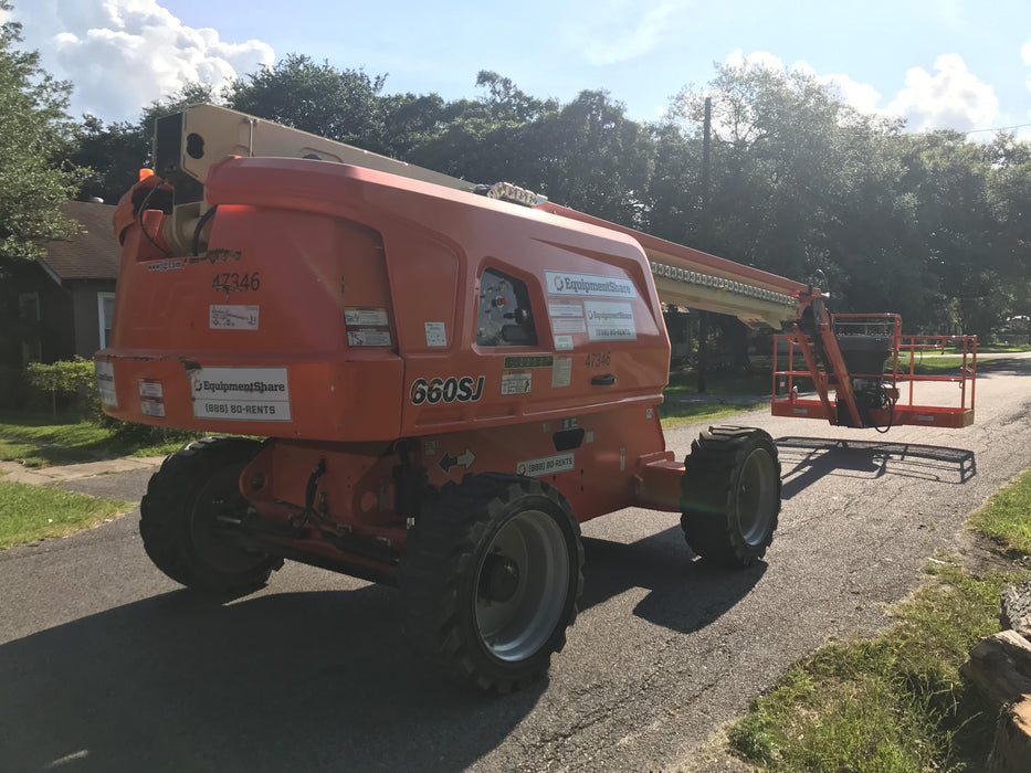 2019 JLG 660SJ