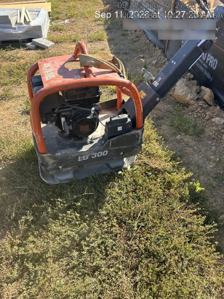 2025 HUSQVARNA LG300