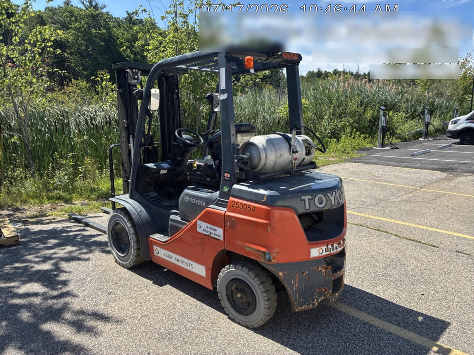 2022 TOYOTA 50-8FGU25